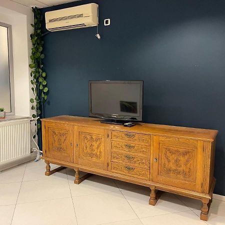 Hostel Matteo Приштина Экстерьер фото