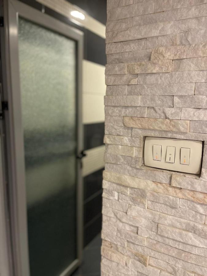 Hostel Matteo Приштина Экстерьер фото