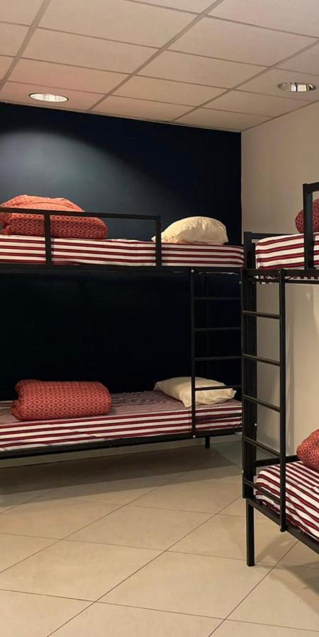 Hostel Matteo Приштина Экстерьер фото